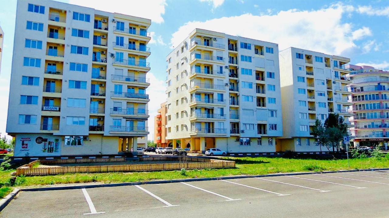 Alcomar Apartment - Summerland Mamaia Exterior photo